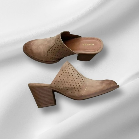 Maurices Bailey Laser Cut Mules Tan Size 7.5 - Picture 1 of 4